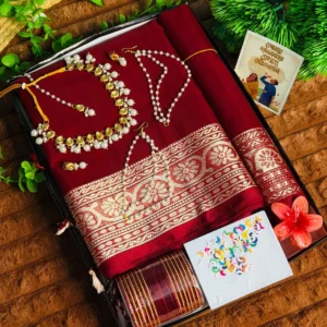 প্রিমিয়াম আড়ং কটন শাড়ি, কুন্দন জুয়েলারি ও চুড়ি ফুল কম্বো সেট