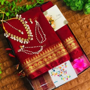 প্রিমিয়াম আড়ং কটন শাড়ি, কুন্দন জুয়েলারি ও চুড়ি ফুল কম্বো সেট